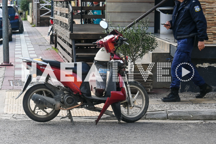 Αμαλιάδα: Ένας τραυματίας σε τροχαίο στην οδό Αντωνίου Πετραλιά