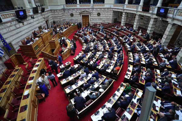Βουλή: Κατατέθηκε ο Κώδικας Τοπικής Αυτοδιοίκησης – Οι δέκα σημαντικότερες αλλαγές