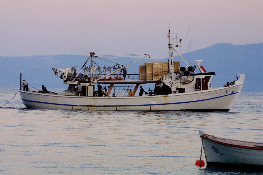 ΕΕ: Στα 3,3 εκατ. τόνους τα ευρωπαϊκά αλιεύματα το 2023