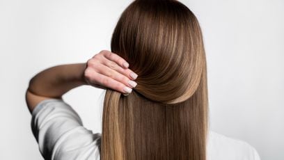 Θεραπεία Κερατίνης: Ξέχνα το φριζάρισμα και απόλαυσε την καλύτερη εκδοχή των μαλλιών σου